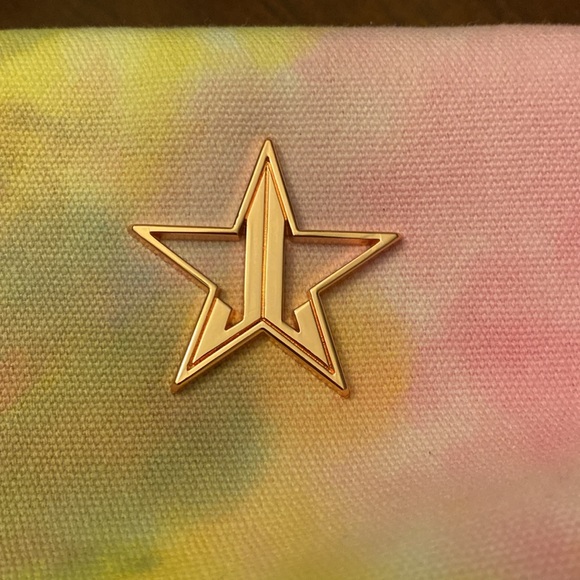NWOT Jeffree Star Cosmetic Pouch - Picture 7 of 7